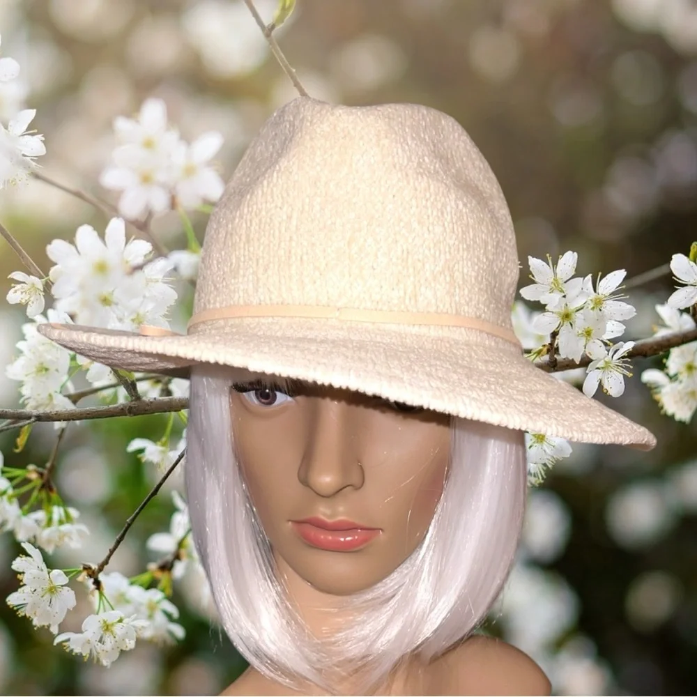 A new day Elegant Cream Women's Hat